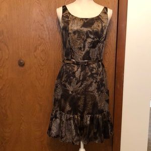 The Limited multicolored abstract print sleeveless dress with belt. Size 6